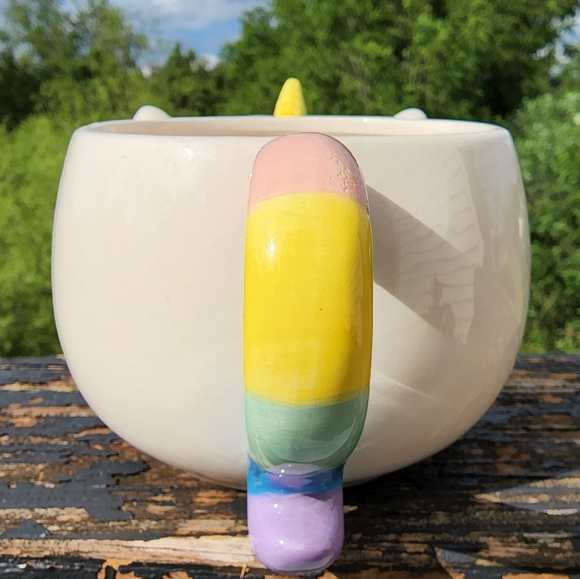 HAPPY UNICORN 🦄 DAY - Picture 4 of 6